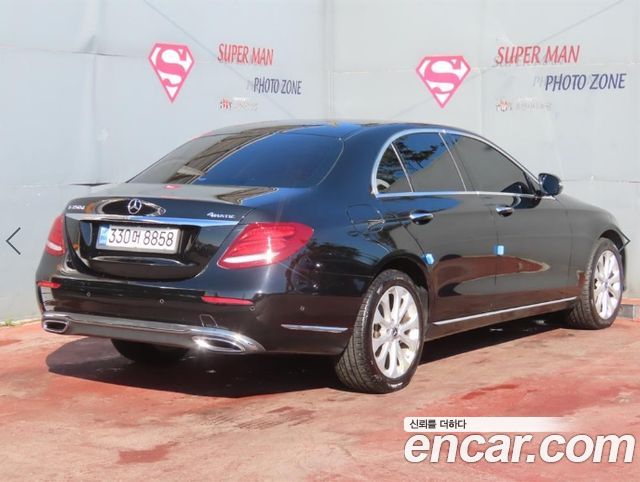 Mercedes-Benz E-Class из Кореи Encar