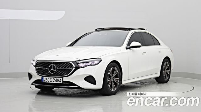 Mercedes-Benz E-Class E200 Avantgarde — пробег 25 060 км — фото 1 из 5