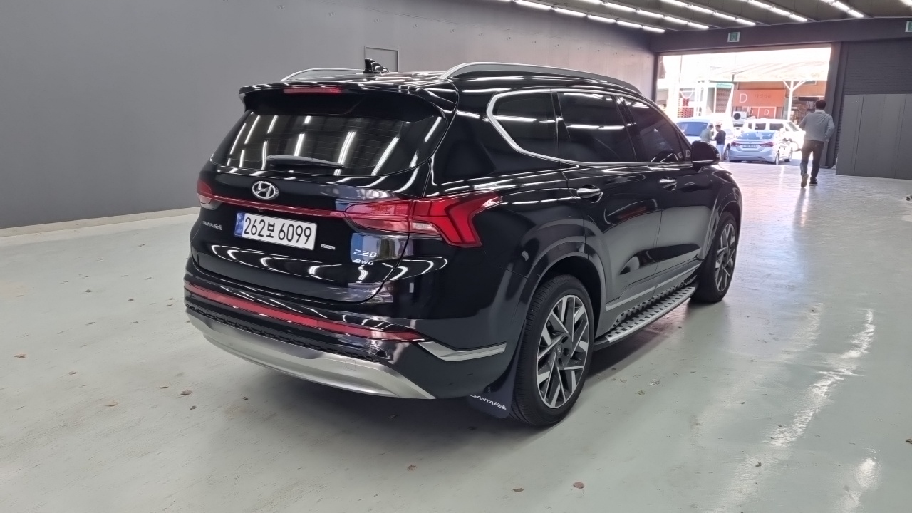 Hyundai Santafe Diesel 2.2 2WD Calligraphy — пробег 2 950 км — фото 2 из 5