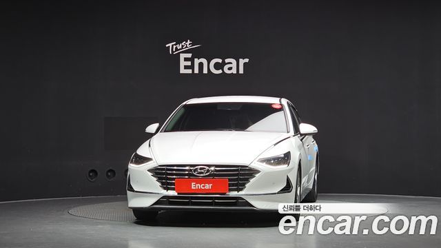 Hyundai Sonata 2.0 Premium Family — пробег 23 509 км — фото 3 из 5