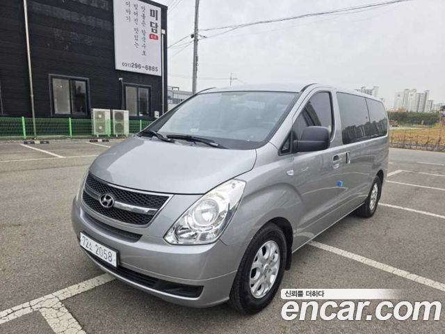 Hyundai Starex 12-Seater Wagon CVX Deluxe — пробег 155 306 км — фото 1 из 5