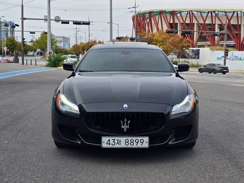 Maserati Quattroporte GTS 3.8 V8 — пробег 81 000 км — фото 3 из 5