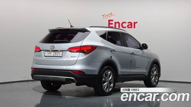 Hyundai Santafe Diesel(e-VGT) 2.0 2WD Premium — пробег 130 212 км — фото 2 из 5