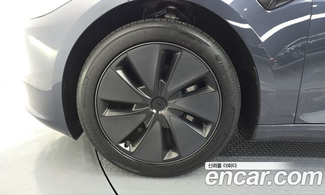 Tesla Model 3 Long Range AWD — пробег 35 462 км — фото 5 из 5