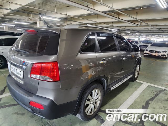Kia Sorento Gasoline 2.4 2WD TLX High-Deluxe — пробег 184 454 км — фото 5 из 5