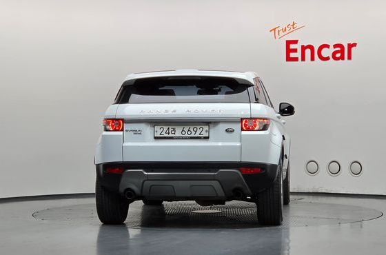 Land Rover Range Rover Evoque 2.2 SD4 Pure — пробег 124 889 км — фото 4 из 5