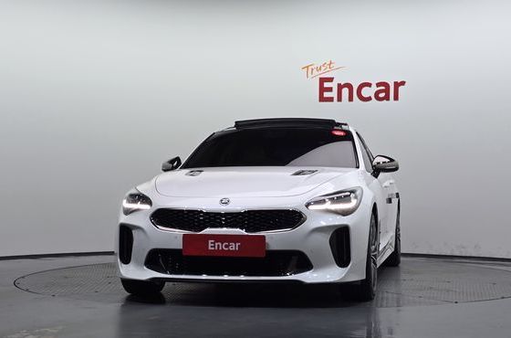 Kia Stinger 2.0 Turbo 2WD Dream Edition — пробег 68 405 км — фото 3 из 5
