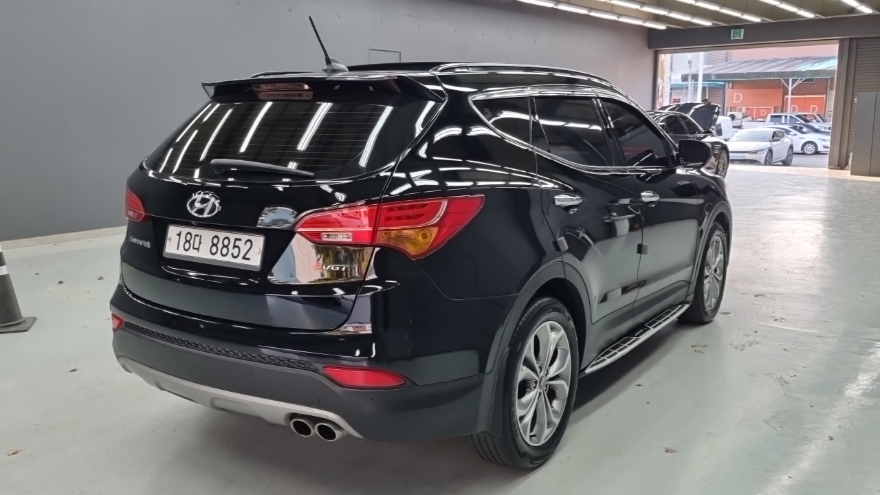 Hyundai Santafe Diesel(e-VGT) 2.0 2WD Premium — пробег 174 742 км — фото 2 из 5