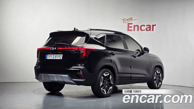 Kia Seltos из Кореи Encar