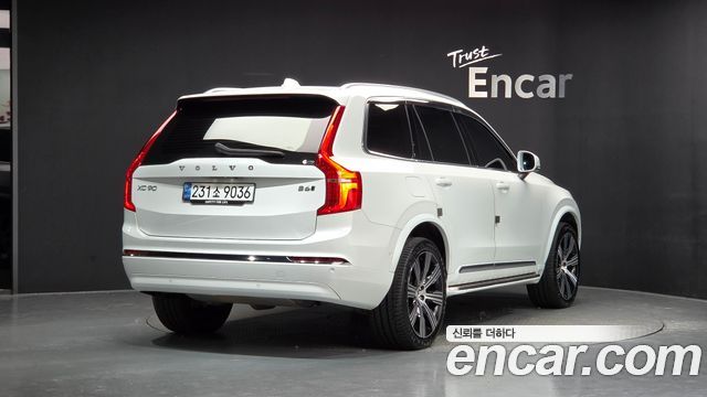 Volvo XC90 B6 Ultimate Bright — пробег 70 758 км — фото 2 из 5