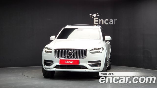 Volvo XC90 B6 Ultimate Bright — пробег 70 758 км — фото 3 из 5