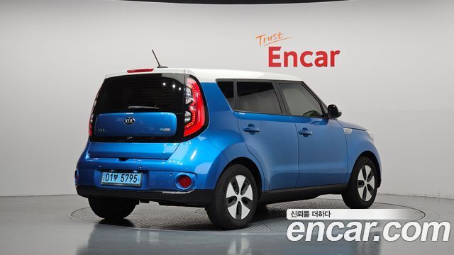 Kia Soul EV — пробег 272 967 км — фото 2 из 5