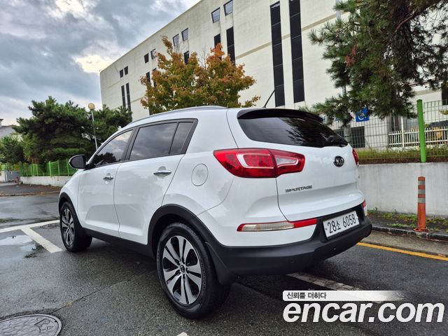 Kia Sportage Diesel 2WD TLX High-Deluxe — пробег 106 782 км — фото 2 из 5