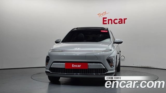 Hyundai Kona Long Range Premium — пробег 28 337 км — фото 3 из 5