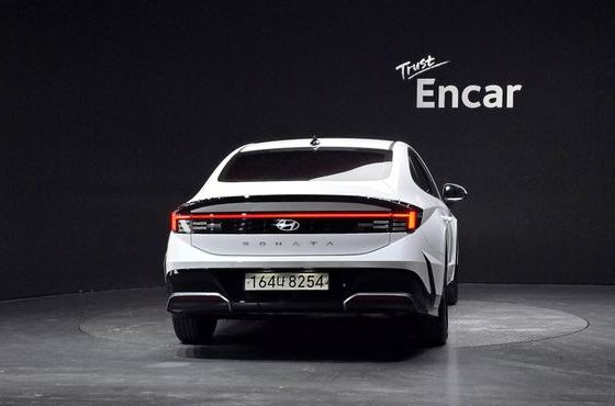 Hyundai Sonata Premium — пробег 103 952 км — фото 4 из 5