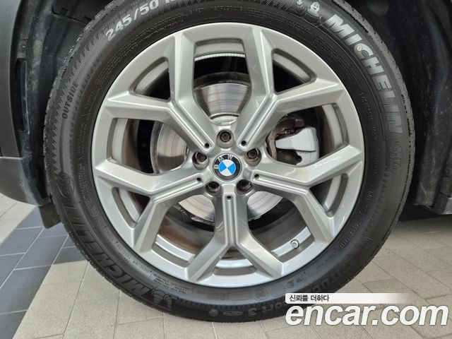BMW X4 xDrive20i xLine — пробег 38 876 км — фото 5 из 5