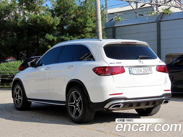 Mercedes-Benz GLC-Class GLC300 4MATIC — пробег 74 578 км — фото 3 из 5