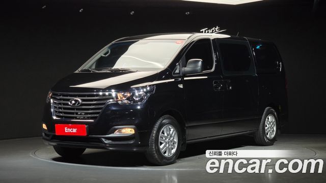 Hyundai Starex Van 5-Seater Modern — пробег 128 842 км — фото 1 из 5