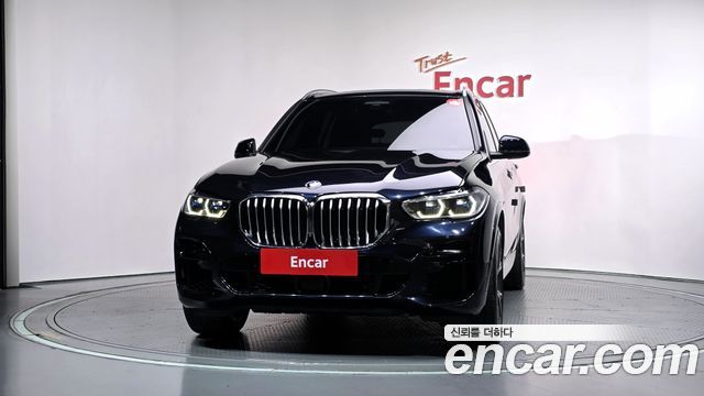 BMW X5 xDrive 40i M Sport — пробег 85 675 км — фото 3 из 5
