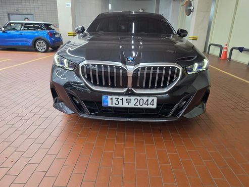 BMW 5-Series 530i xDrive M Sport — пробег 6 811 км — фото 4 из 5