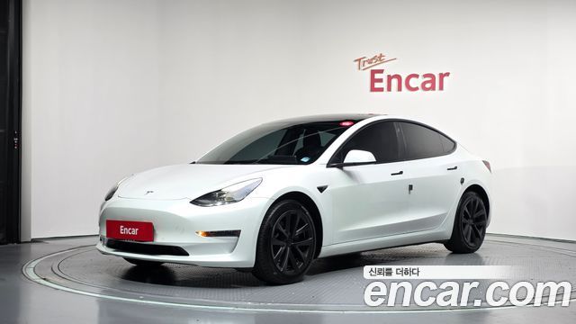 Tesla Model 3 RWD — пробег 75 157 км — фото 1 из 5