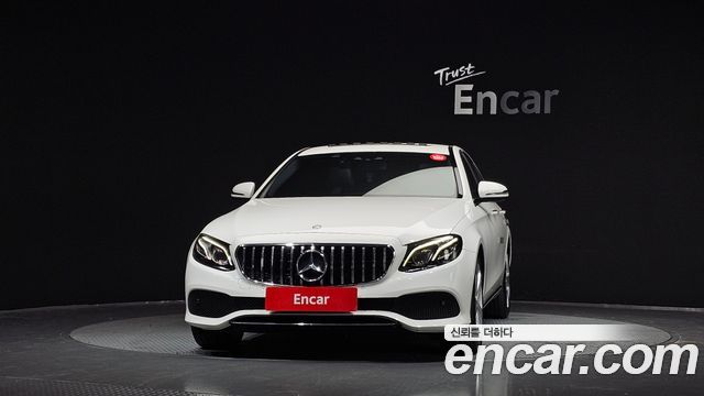 Mercedes-Benz E-Class из Кореи Encar