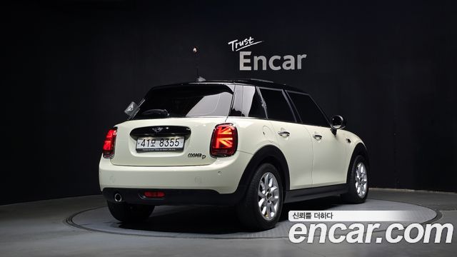 Mini Cooper из Кореи Encar