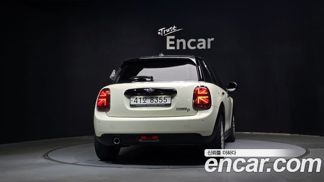 Mini Cooper из Кореи Encar