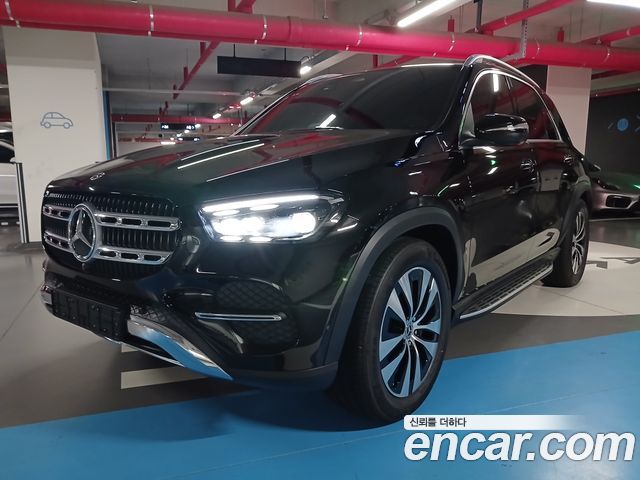 Mercedes-Benz GLE-Class GLE350 4MATIC — пробег 17 км — фото 2 из 5