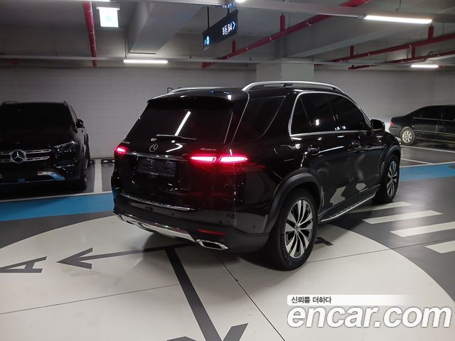 Mercedes-Benz GLE-Class GLE350 4MATIC — пробег 17 км — фото 4 из 5