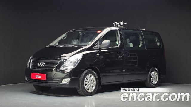Hyundai Starex 12-Seater Wagon Smart — пробег 247 987 км — фото 1 из 5