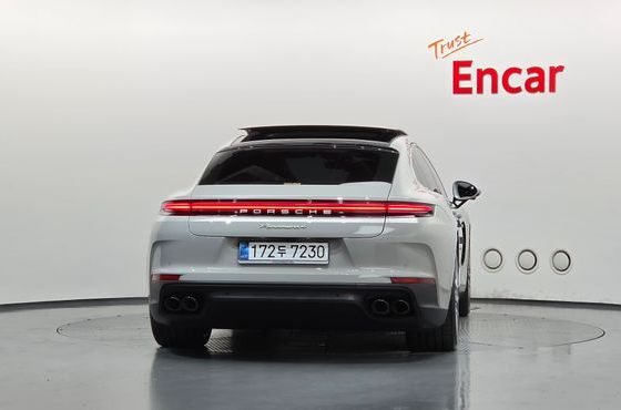 Porsche Panamera 2.9 AWD E-Hybrid — пробег 5 625 км — фото 4 из 5