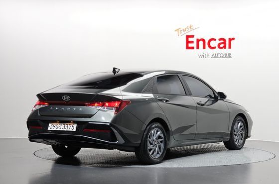 Hyundai AVANTE Modern — пробег 14 031 км — фото 2 из 5