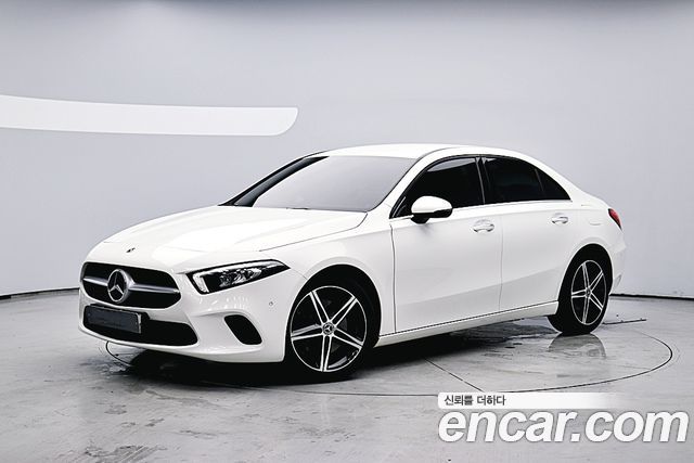 Mercedes-Benz A-Class A250 4MATIC Sedan — пробег 86 598 км — фото 3 из 5