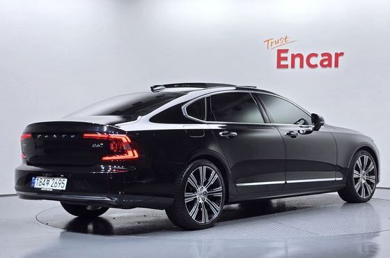 Volvo S90 B6 AWD Ultimate Bright — пробег 66 374 км — фото 2 из 5
