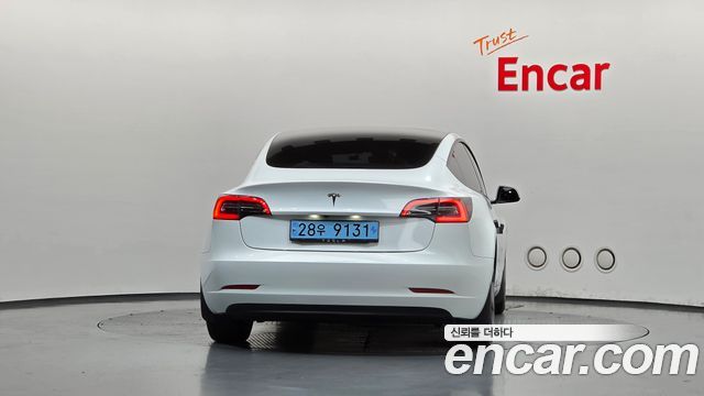 Tesla Model 3 Standard Range Plue RWD — пробег 91 267 км — фото 4 из 5