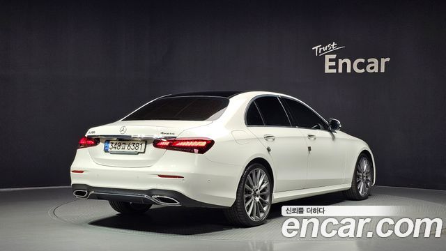 Mercedes-Benz E-Class E350 4MATIC AMG Line — пробег 56 081 км — фото 2 из 5