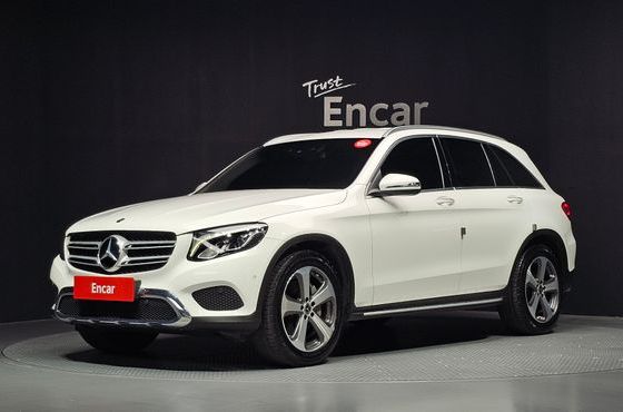 Mercedes-Benz GLC-Class GLC300 4MATIC — пробег 82 251 км — фото 1 из 5