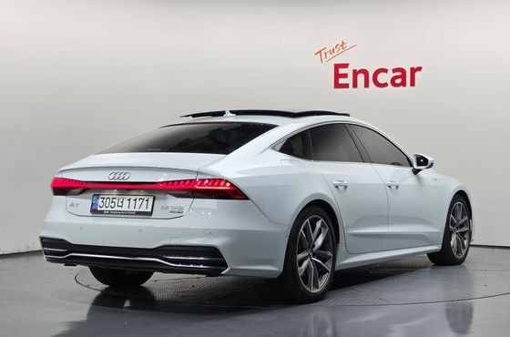 Audi A7 55 TFSI Quattro Premium — пробег 93 387 км — фото 2 из 5