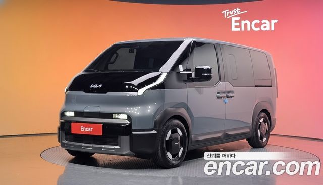Kia PV5 Passenger 5 Seater Plus — пробег 8 074 км — фото 1 из 5