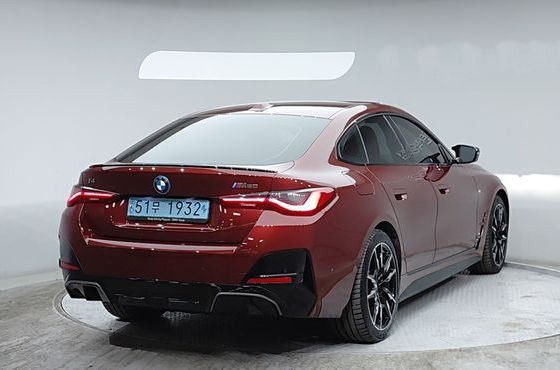 BMW i4 M50 Pro — пробег 22 309 км — фото 2 из 5