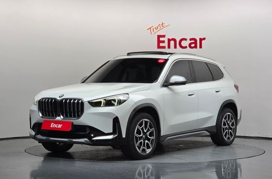 BMW X1 xDrive 20i xLine — пробег 38 918 км — фото 1 из 5