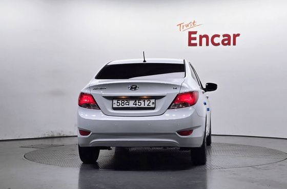 Hyundai Accent 1.4 VVT Smart Special — пробег 50 398 км — фото 4 из 5