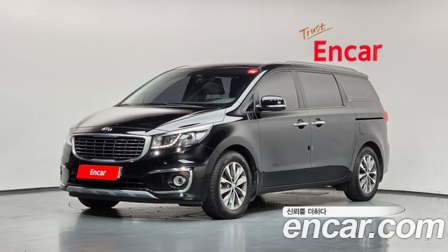 Kia Carnival 9-seater Luxury — пробег 217 832 км — фото 1 из 5
