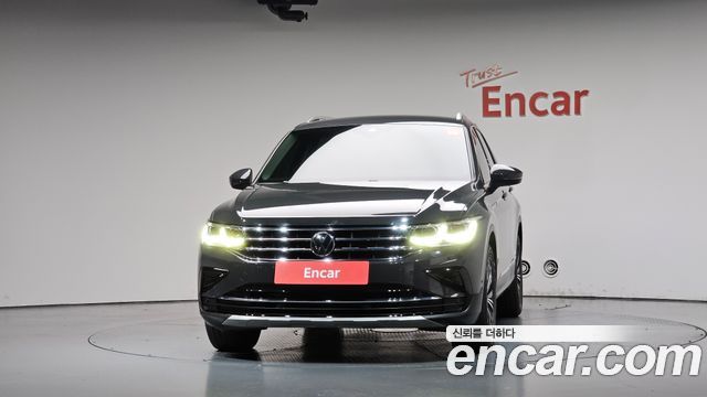 Volkswagen Tiguan 2.0 TDI Premium — пробег 46 400 км — фото 3 из 5