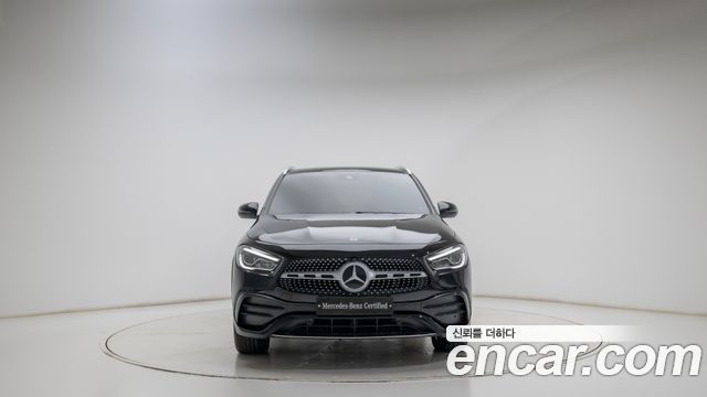 Mercedes-Benz GLA-Class GLA250 4MATIC — пробег 67 350 км — фото 3 из 5