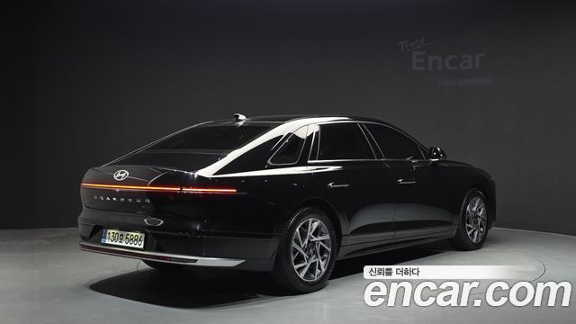 Hyundai Grandeur из Кореи Encar